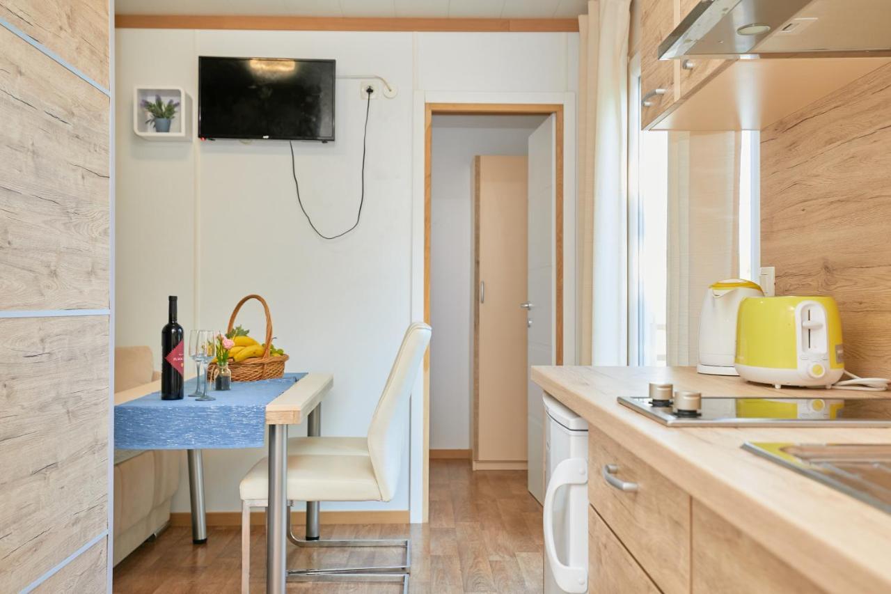Mobile Homes Village "Mungos" Mljet Babino Polje Exterior photo